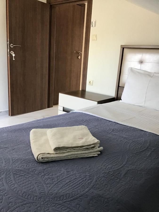 Villa Cassiopeia Nikiti  Esterno foto